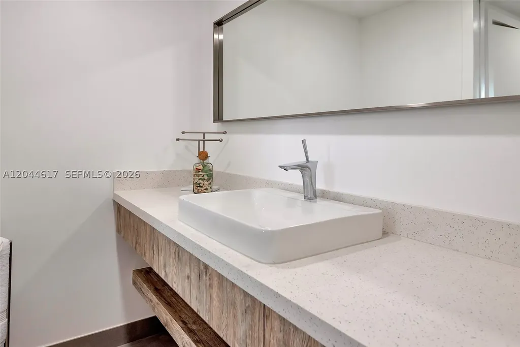 4001 S Ocean Drive Hollywood FL 33019