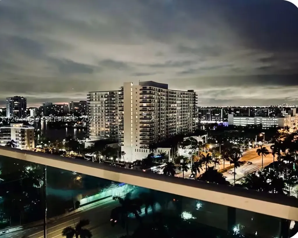 4001 S Ocean Drive Hollywood FL 33019