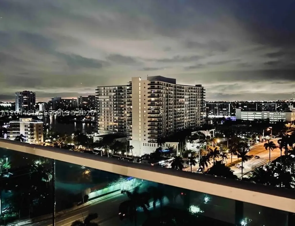 4001 S Ocean Drive Hollywood FL 33019