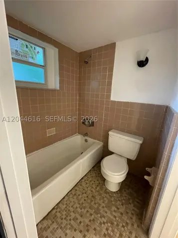 7841 Dunham Boulevard Miami FL 33138