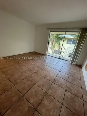 7841 Dunham Boulevard Miami FL 33138