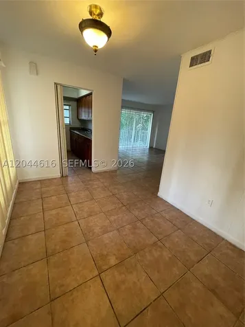 7841 Dunham Boulevard Miami FL 33138