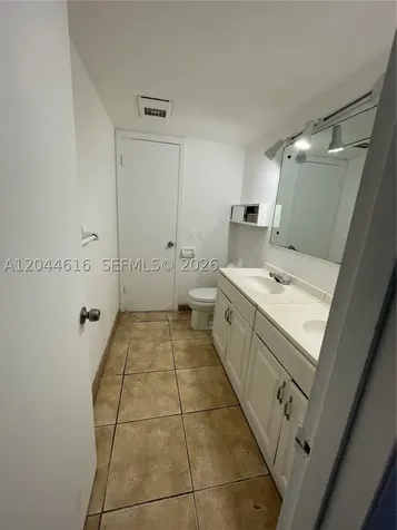 7841 Dunham Boulevard Miami FL 33138