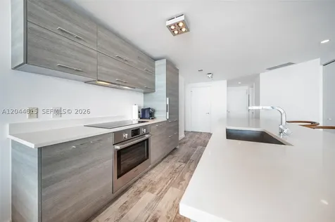 650 NE 32nd Street Miami FL 33137
