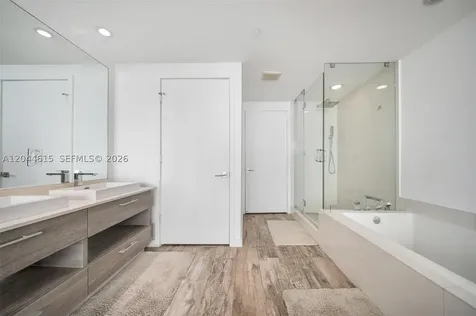 650 NE 32nd Street Miami FL 33137