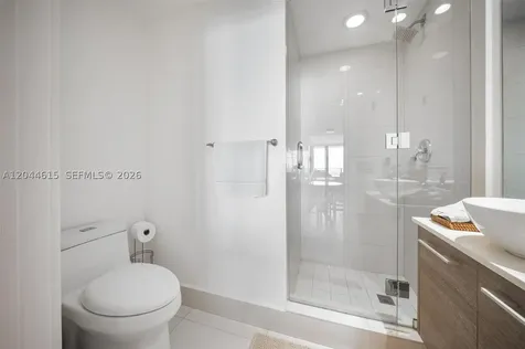 650 NE 32nd Street Miami FL 33137