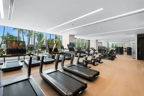 650 NE 32nd Street Miami FL 33137
