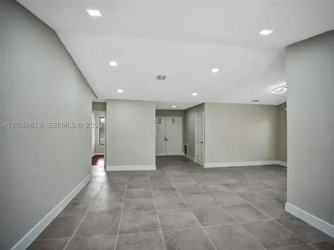 3216 NW 105th Avenue Sunrise FL 33351