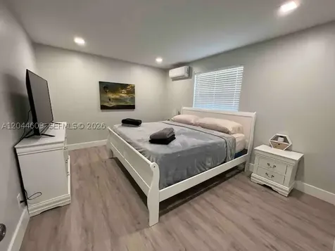 1925 Dewey Street Hollywood FL 33020