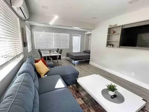 1925 Dewey Street Hollywood FL 33020
