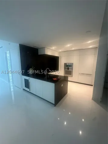 300 Biscayne Blvd Way Miami FL 33131