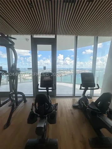300 Biscayne Blvd Way Miami FL 33131