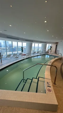 300 Biscayne Blvd Way Miami FL 33131