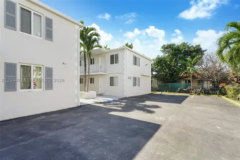 1630 NW 18th Street Miami FL 33125