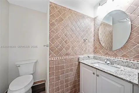10709 NW 81st Lane Doral FL 33178