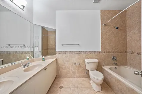 10709 NW 81st Lane Doral FL 33178