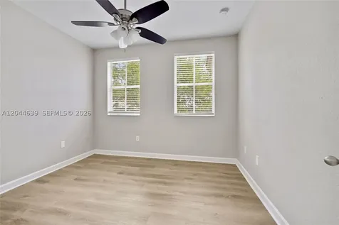 10709 NW 81st Lane Doral FL 33178