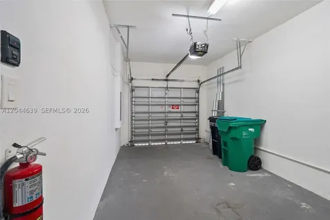 10709 NW 81st Lane Doral FL 33178
