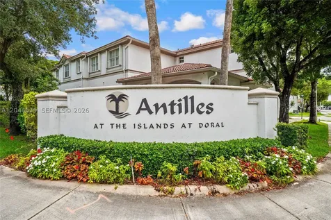 10709 NW 81st Lane Doral FL 33178