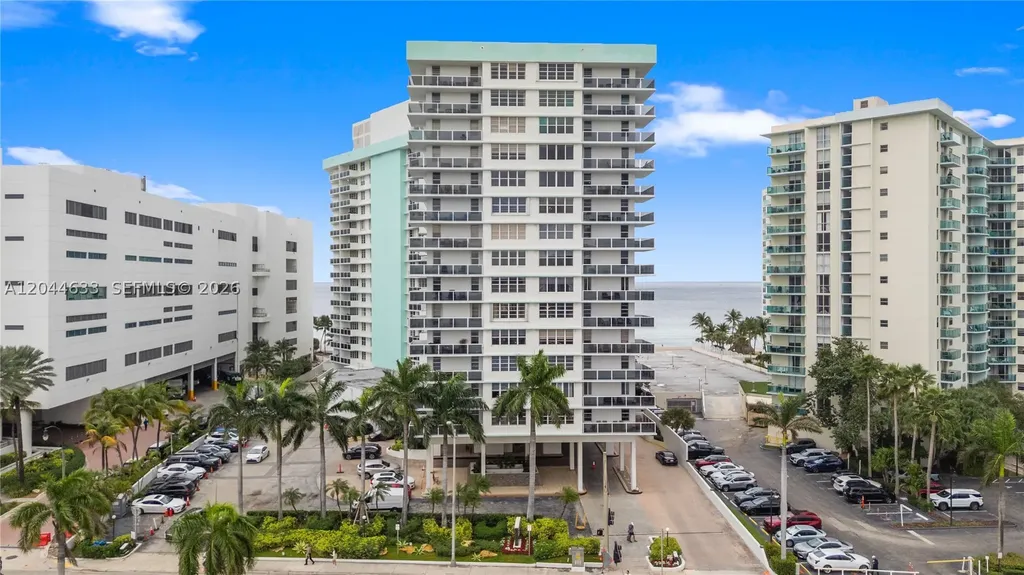 3725 S Ocean Drive Hollywood FL 33019