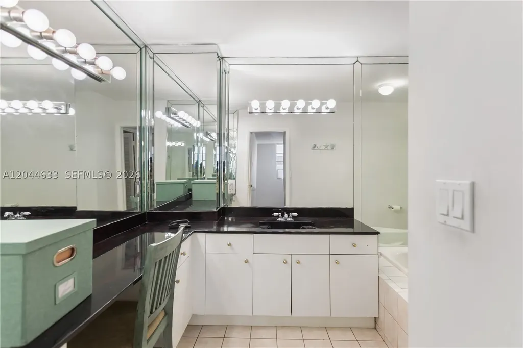 3725 S Ocean Drive Hollywood FL 33019