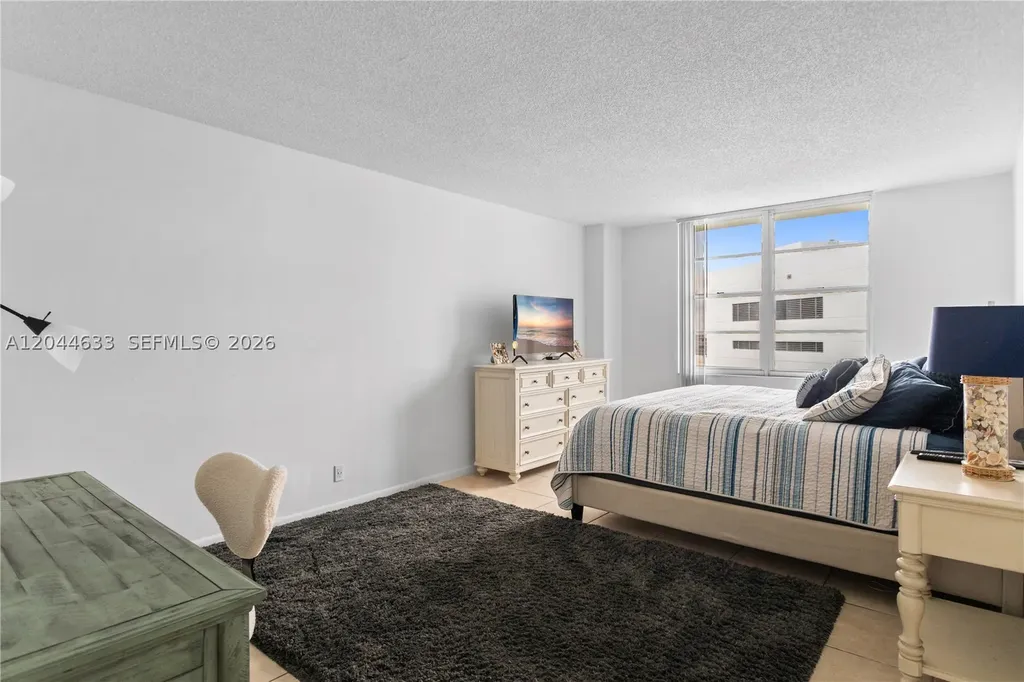 3725 S Ocean Drive Hollywood FL 33019