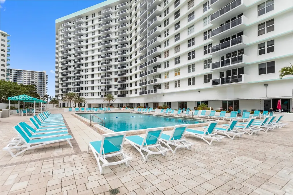 3725 S Ocean Drive Hollywood FL 33019