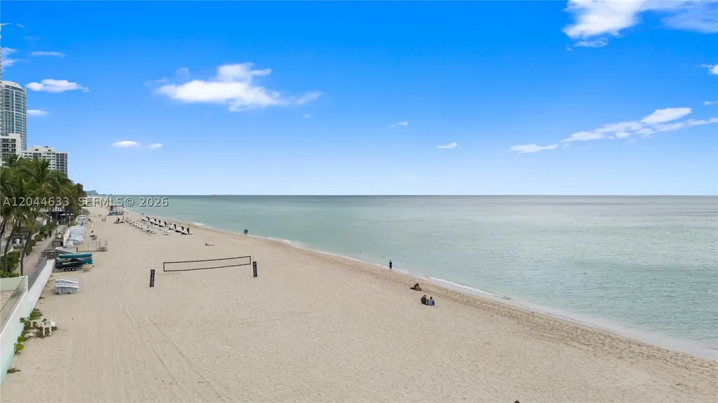 3725 S Ocean Drive Hollywood FL 33019