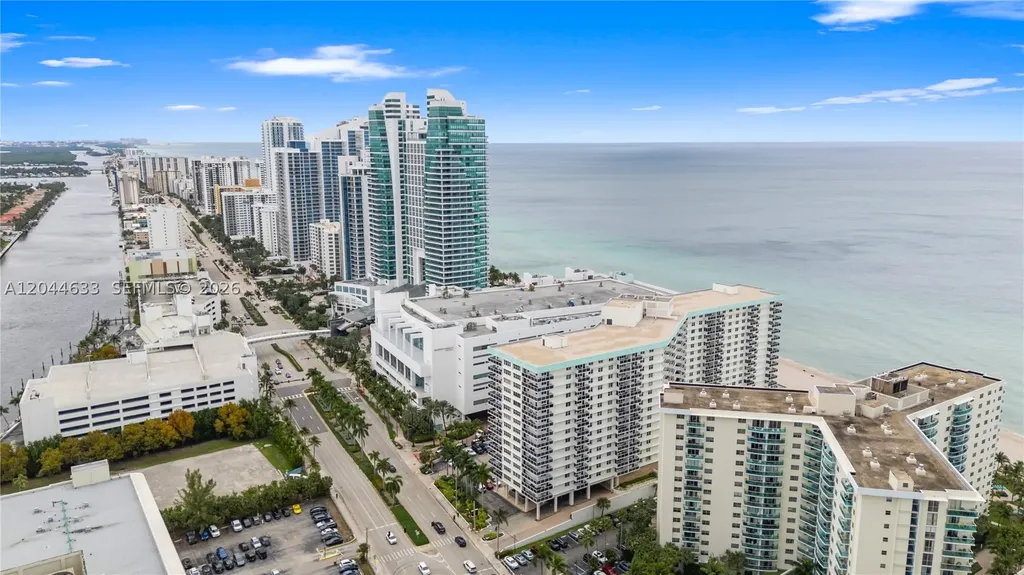 3725 S Ocean Drive Hollywood FL 33019