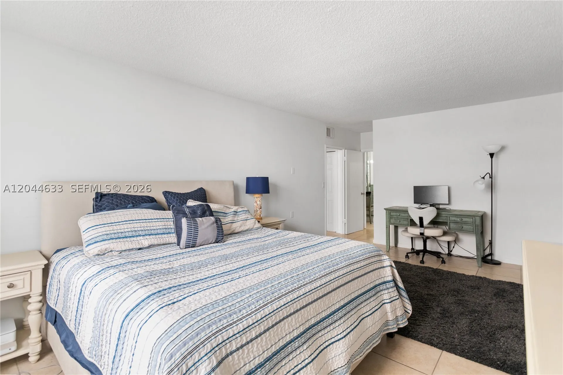 3725 S Ocean Drive Hollywood FL 33019