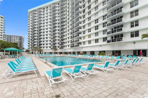 3725 S Ocean Drive Hollywood FL 33019