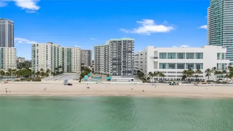 3725 S Ocean Drive Hollywood FL 33019