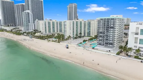 3725 S Ocean Drive Hollywood FL 33019