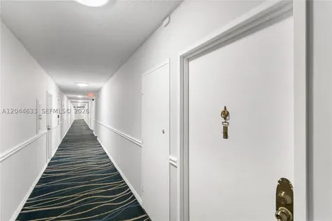 3725 S Ocean Drive Hollywood FL 33019