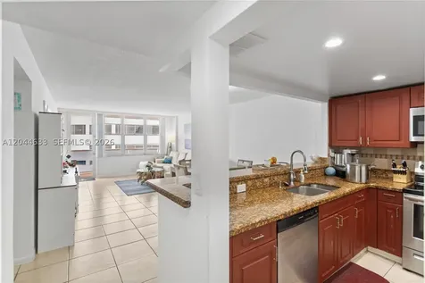 3725 S Ocean Drive Hollywood FL 33019