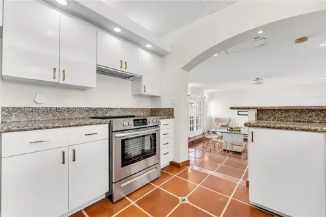 7500 W Treasure Drive North Bay Village FL 33141