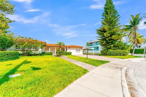 7500 W Treasure Drive North Bay Village FL 33141