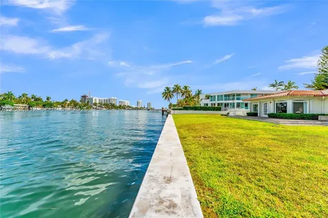 7500 W Treasure Drive North Bay Village FL 33141