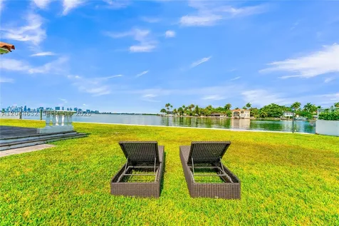 7500 W Treasure Drive North Bay Village FL 33141