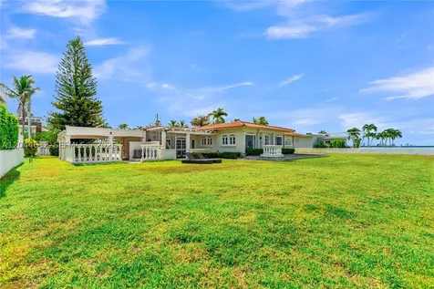 7500 W Treasure Drive North Bay Village FL 33141