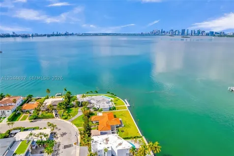 7500 W Treasure Drive North Bay Village FL 33141