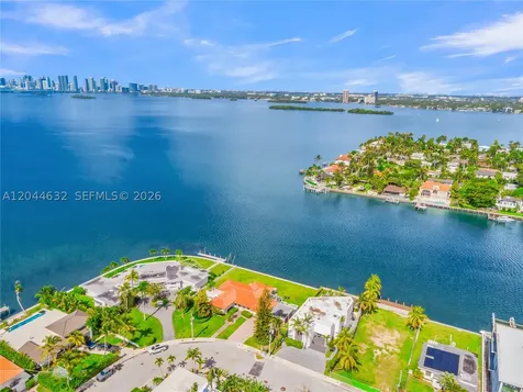 7500 W Treasure Drive North Bay Village FL 33141