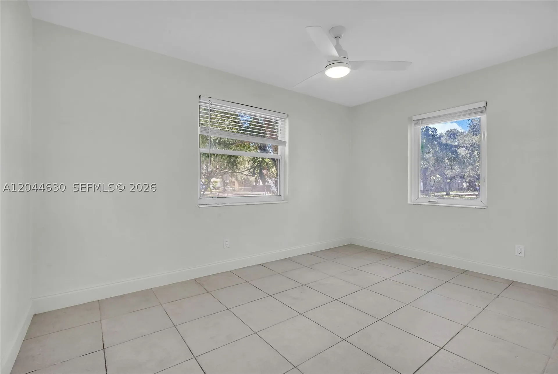 842 S 28th Avenue Hollywood FL 33020