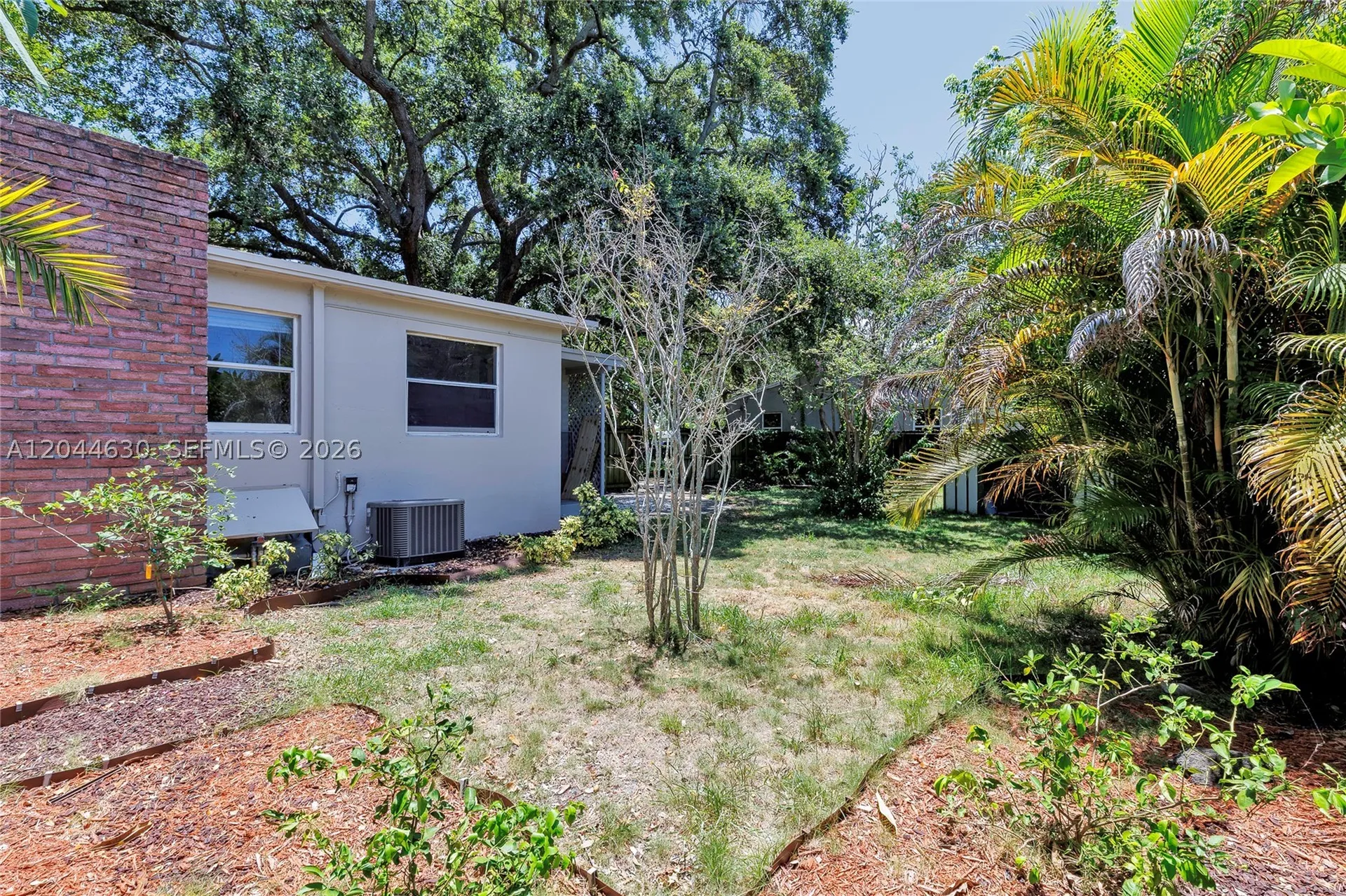842 S 28th Avenue Hollywood FL 33020