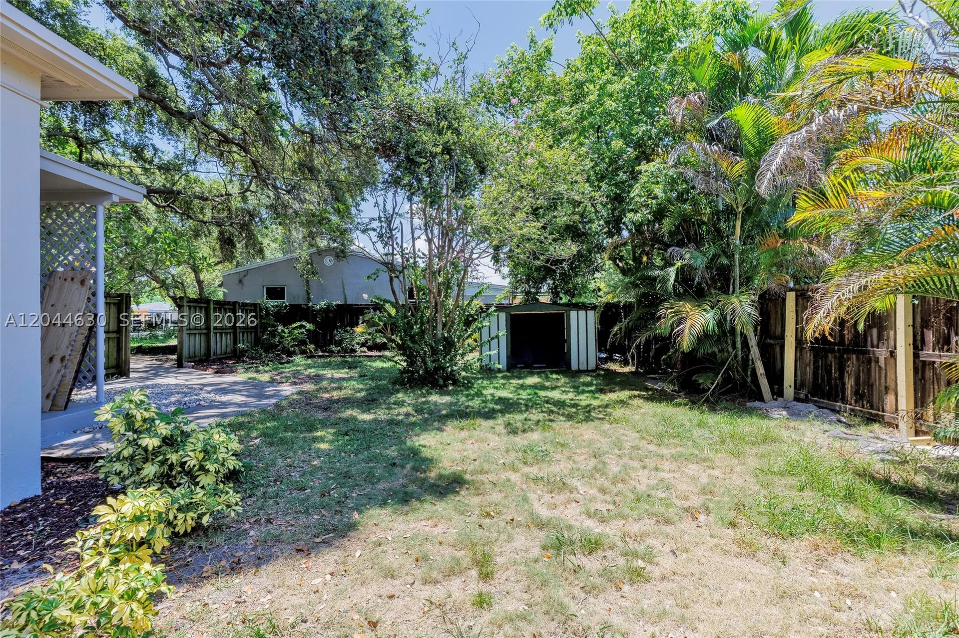 842 S 28th Avenue Hollywood FL 33020