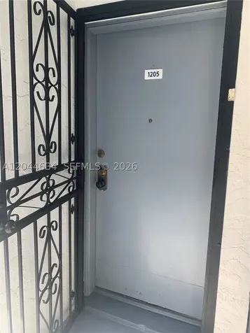 2460 SW 18th Avenue Miami FL 33145