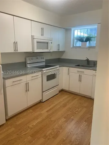 2460 SW 18th Avenue Miami FL 33145