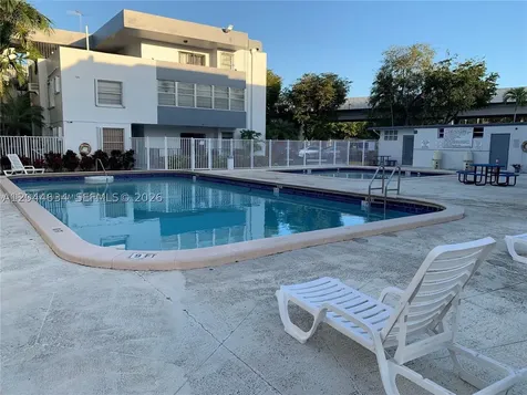 2460 SW 18th Avenue Miami FL 33145
