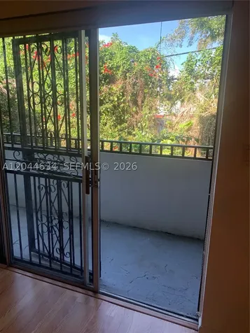 2460 SW 18th Avenue Miami FL 33145