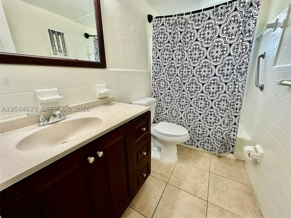 5420 NE 22nd Terrace Fort Lauderdale FL 33308